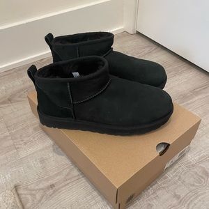 UGG classic ultra mini black bootie size 8